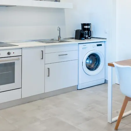 Dias Luxury Homes