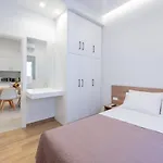 Dias Luxury Homes *