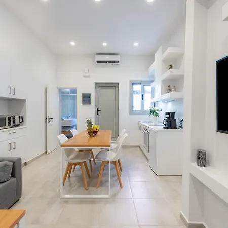 Dias Luxury Homes